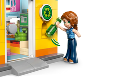 Lego Friends 42680 Heartlake Cityn Lähikauppa