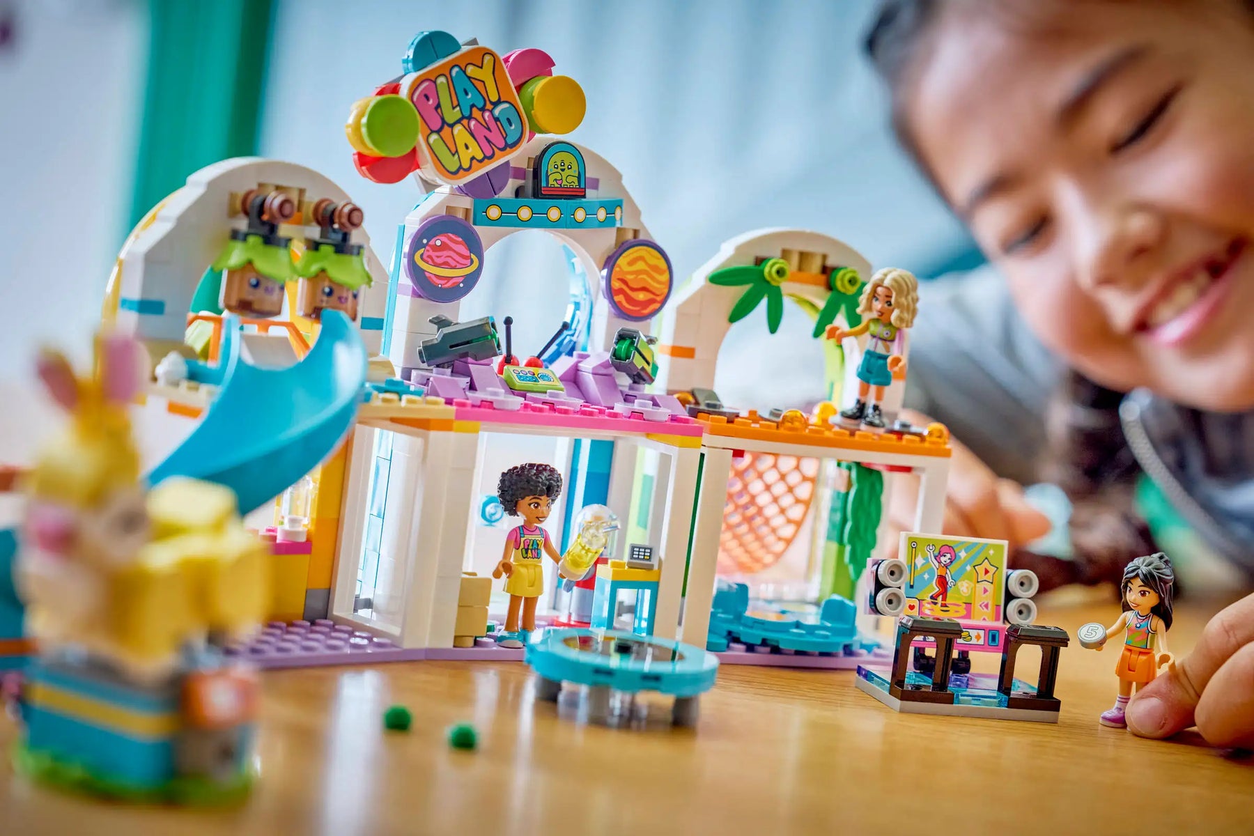 vLego Friends 42686 Hauska Sisäleikkipaikka