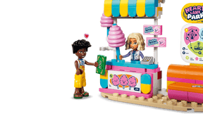 Lego Friends 42700 Karkkien ja Kuppikakkujen Koristama Maailmanpyörä