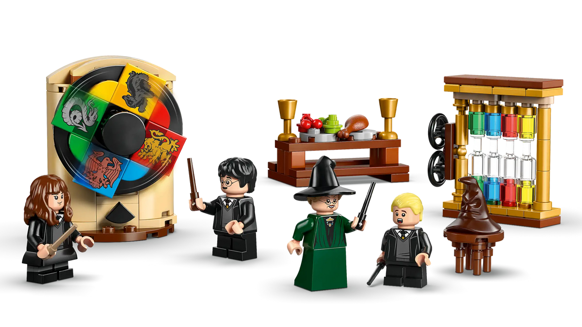 Lego Harry Potter 76460 Tylypahkan Linna: Lajitteluhattuseremonia