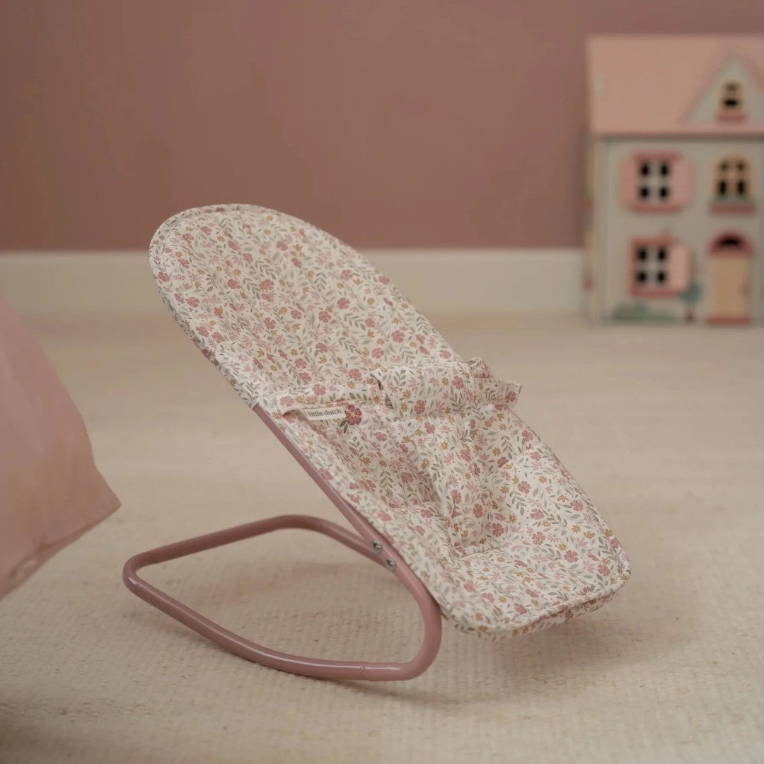 vLittle Dutch Nuken Sitteri