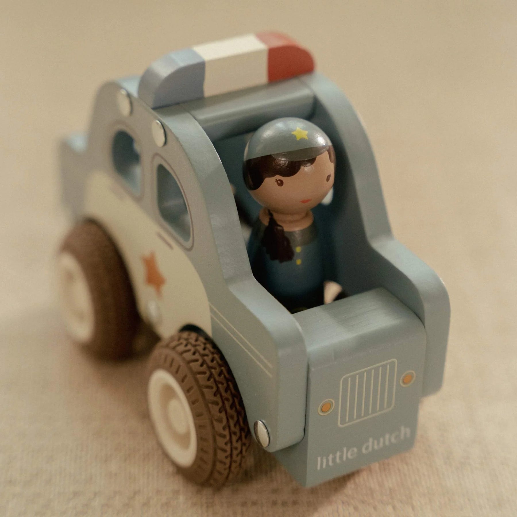 Little Dutch Puinen Poliisiauto Hahmolla