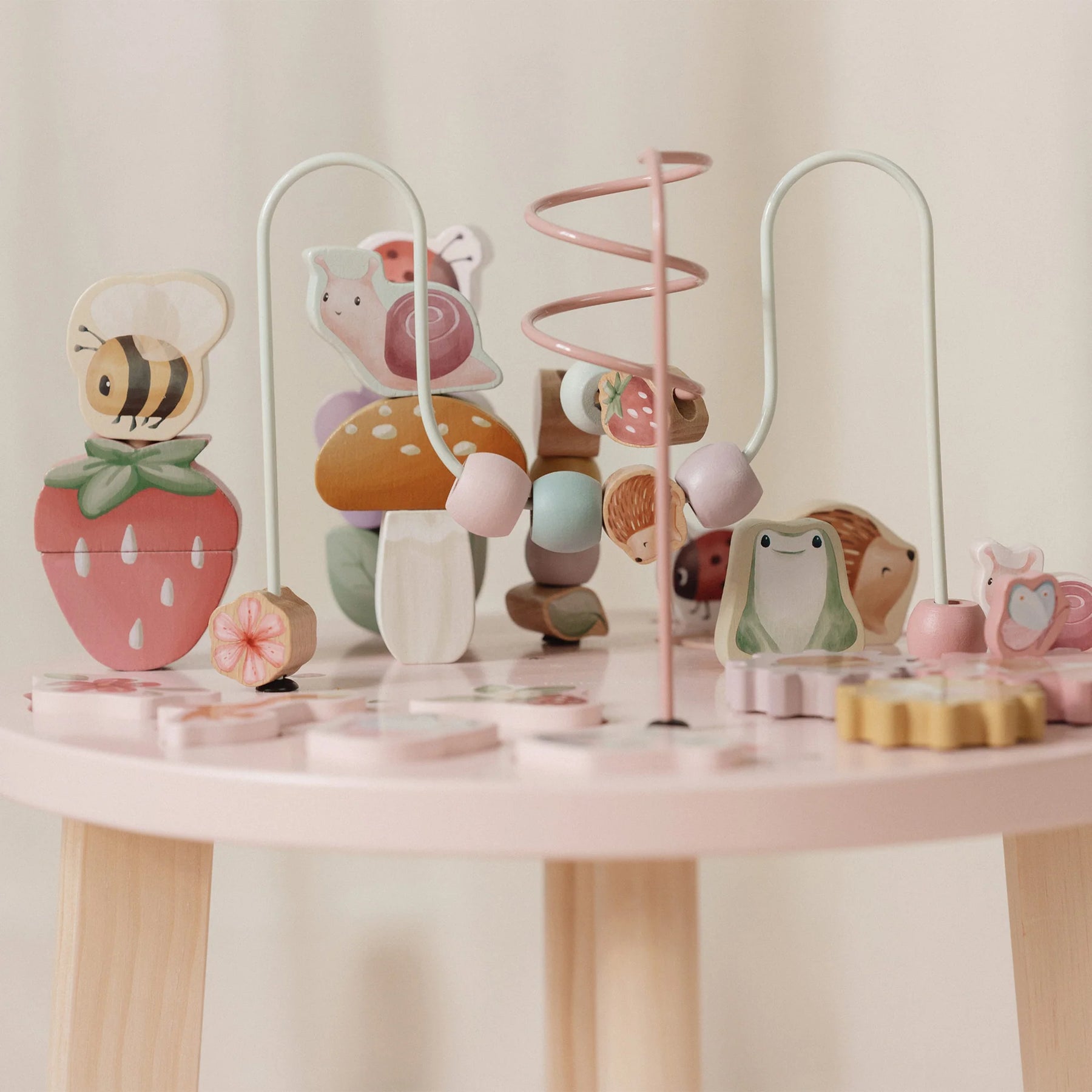Little Dutch Puuhapöytä/Aktiviteettipöytä Fairy Garden