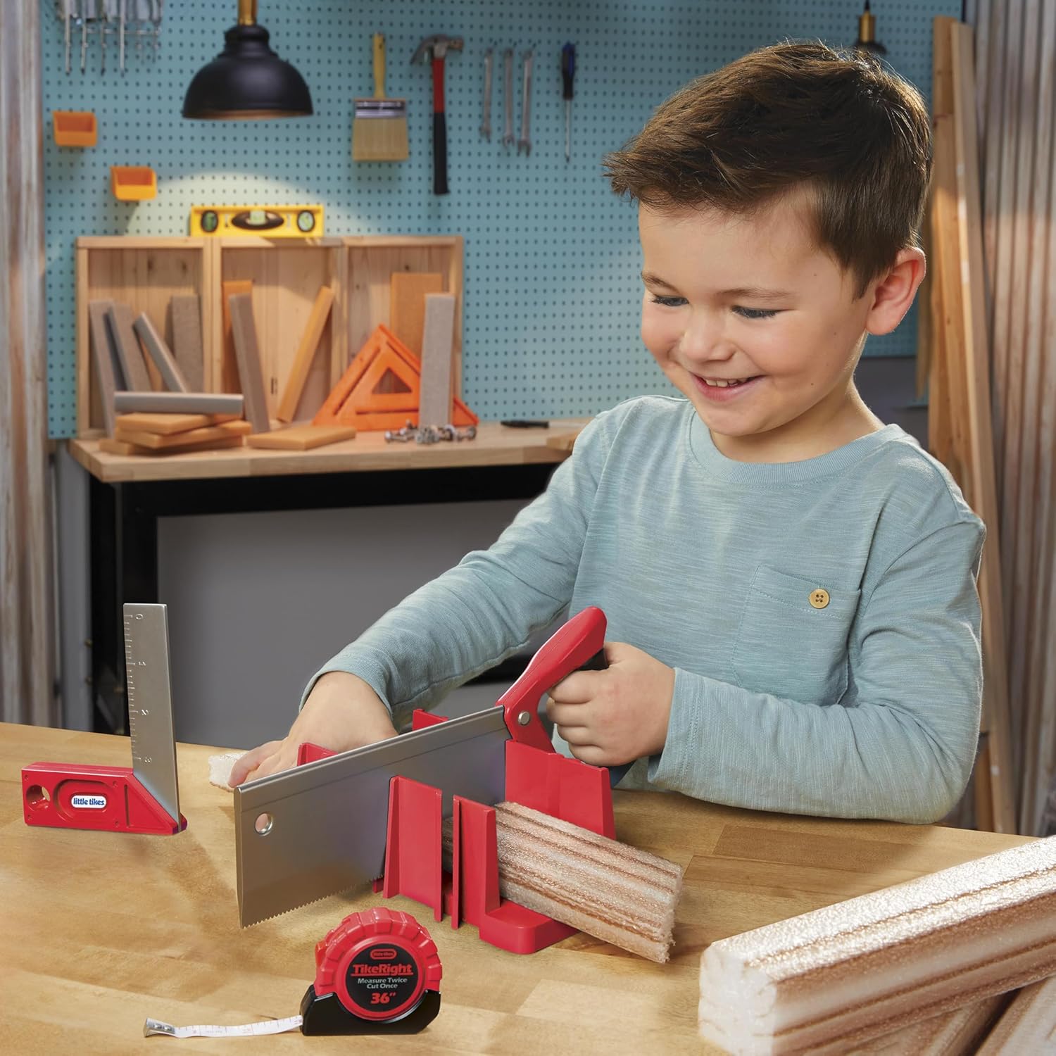 Little Tikes Työkalut Creative Construction Mittaus ja Sahaussetti3131