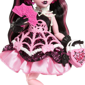 Monster High Scary Sweet Birthday Draculaura Nukke