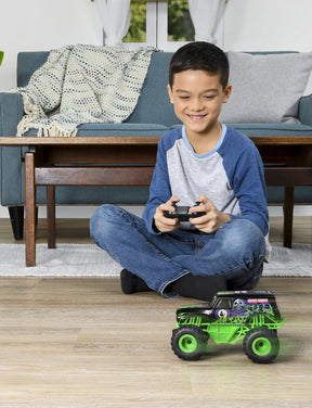 Monster Jam 1:24 Grave Digger Radio-ohjattava Auto