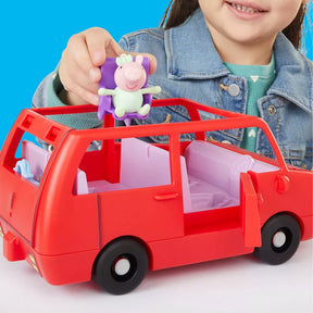 Pipsa Possun Perheauto & Kaksi Hahmoa