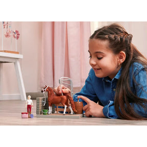 Schleich 42792 Sofia ja Hevosen Pesupaikka