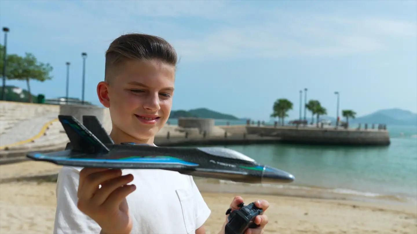 Silverlit Flybotic Revo Stunt 2 in 1 Radio-Ohjattava Lentokone