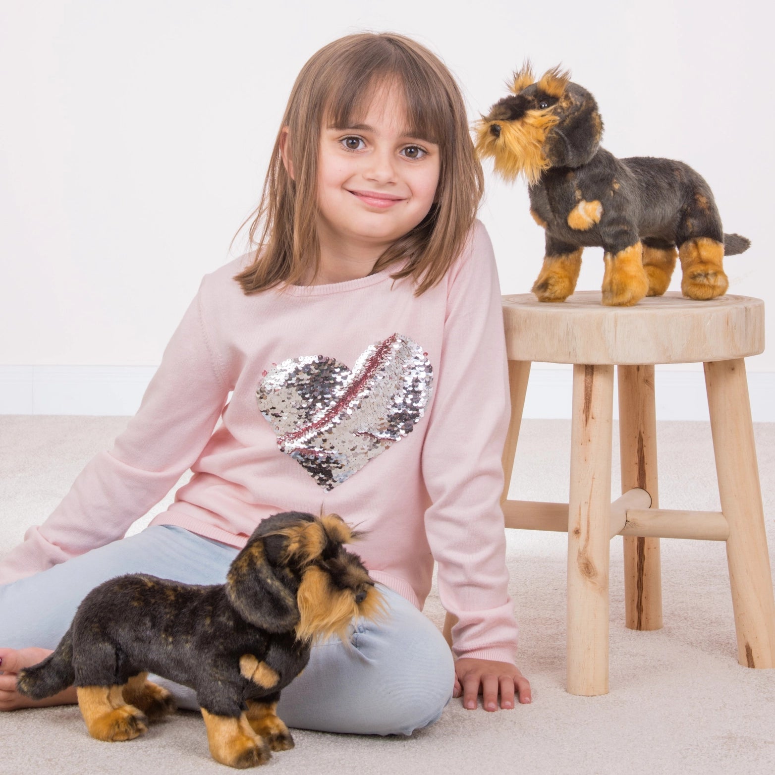 Teddy Hermann Karkeakarvainen Mäyräkoira Pehmolelu 28 cm