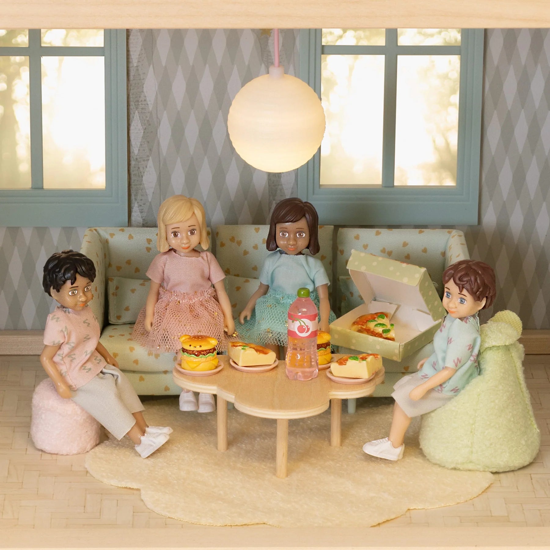 The Magical World Of  Lundby Perhosvalaisin ja Säkkituoli