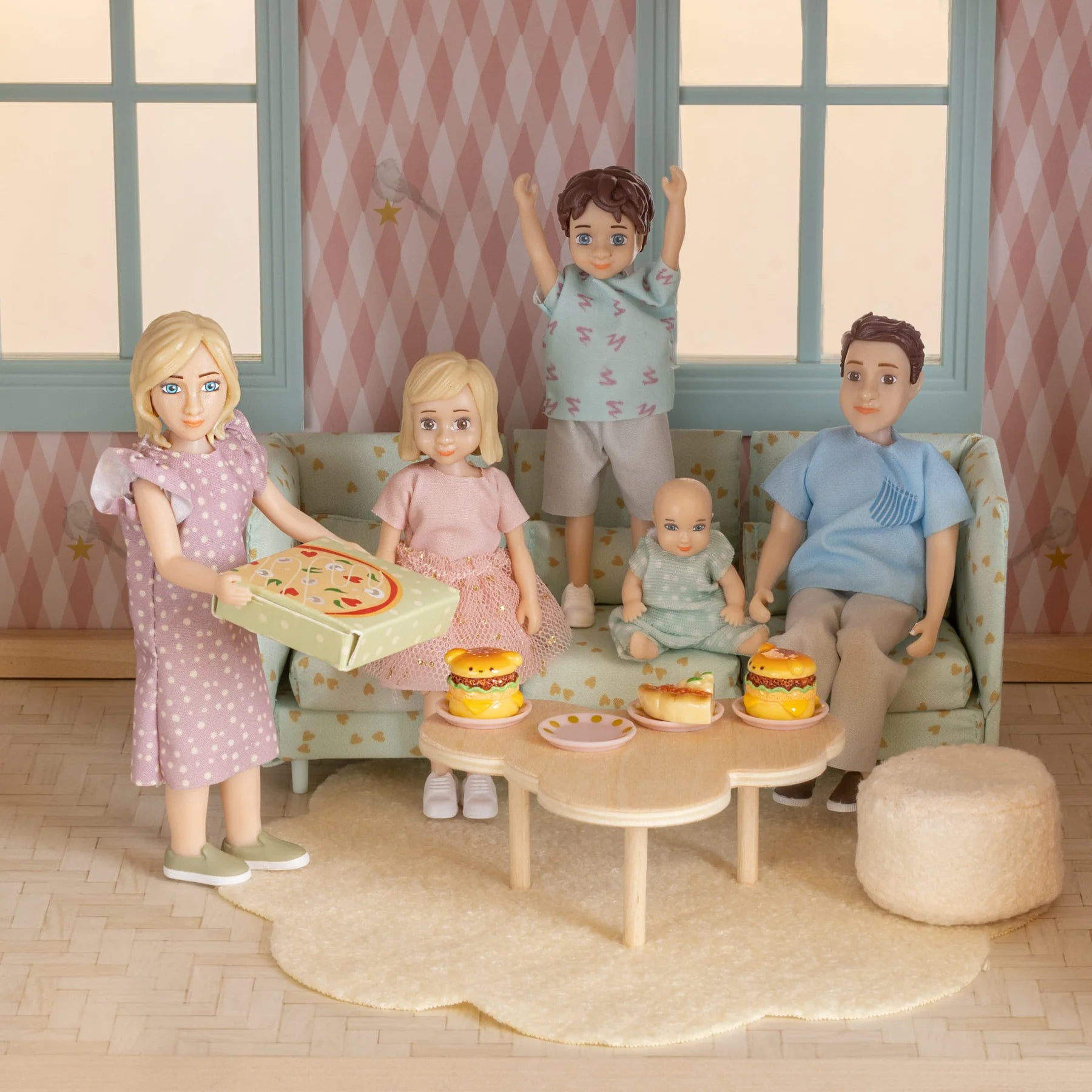 The Magical World of Lundby Nukkekoti Perhe Charlie