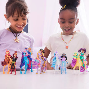 Unicorn Academy/ Yksisarvisakatemia Valentina ja Cinder