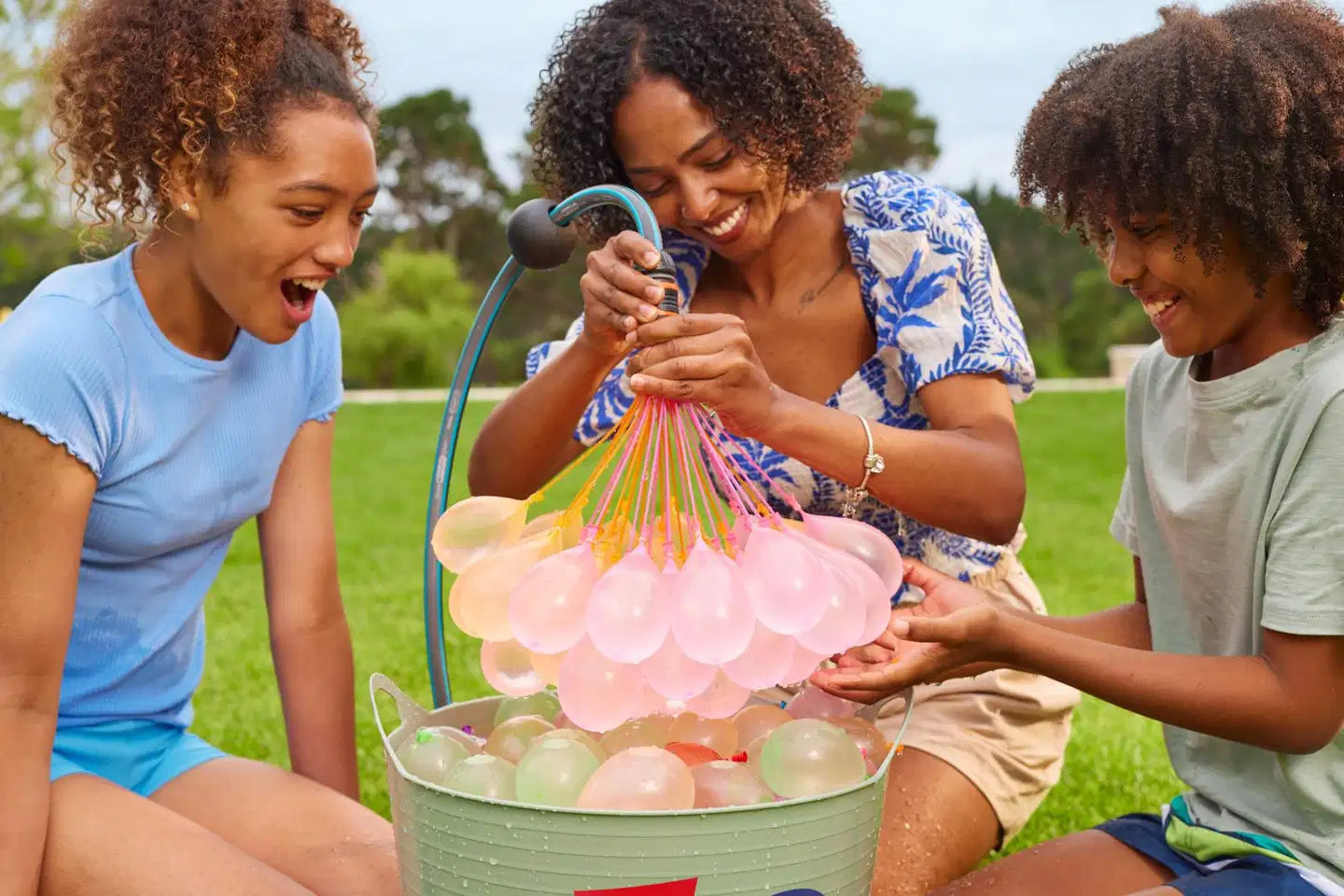 Zuru Bunch O Balloons Tropical Itsekiinnittyvät Vesi-Ilmapallot