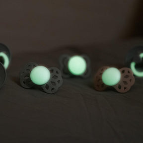 BIBS Couture Glow In The Dark Tutti 2kpl Koko 1 Blush GLOW/Vanilla GLOW