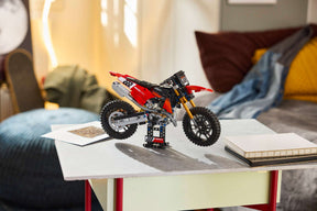 LEGO Technic 42238 Ducati Desmo450 MX Factory Moottoripyörä