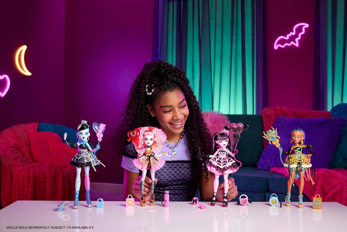 Monster High Scary Sweet Birthday Cupid Nukke