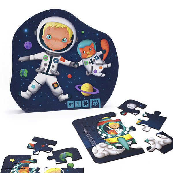 4 Astronautti palapeliä laatikossa