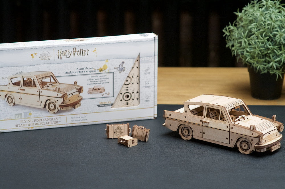 Ugears Harry Potter Flying Ford Anglia
