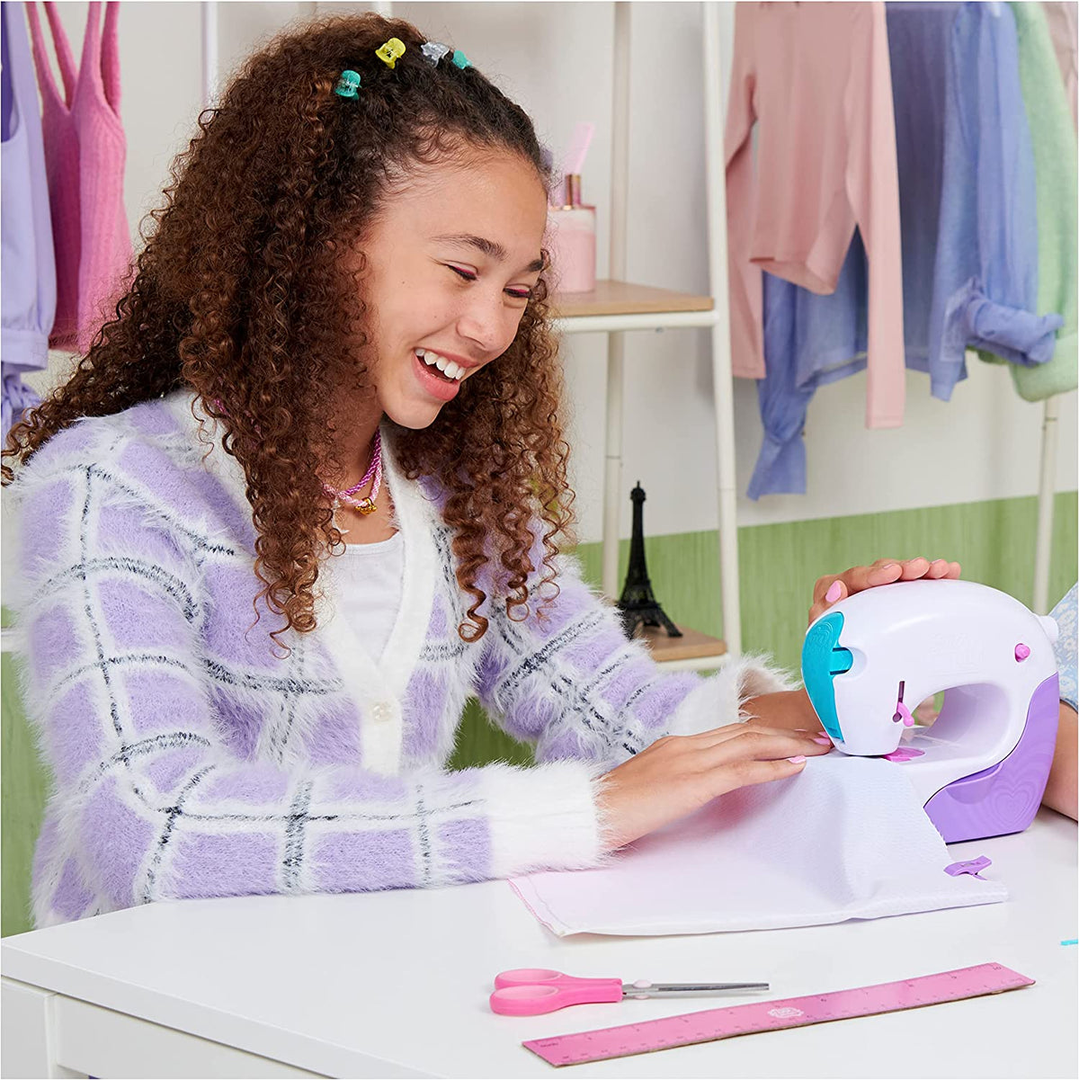Cool Maker Stitch n Style Fashion Studio