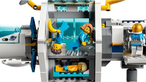 LEGO City 60349 Kuun Avaruusasema