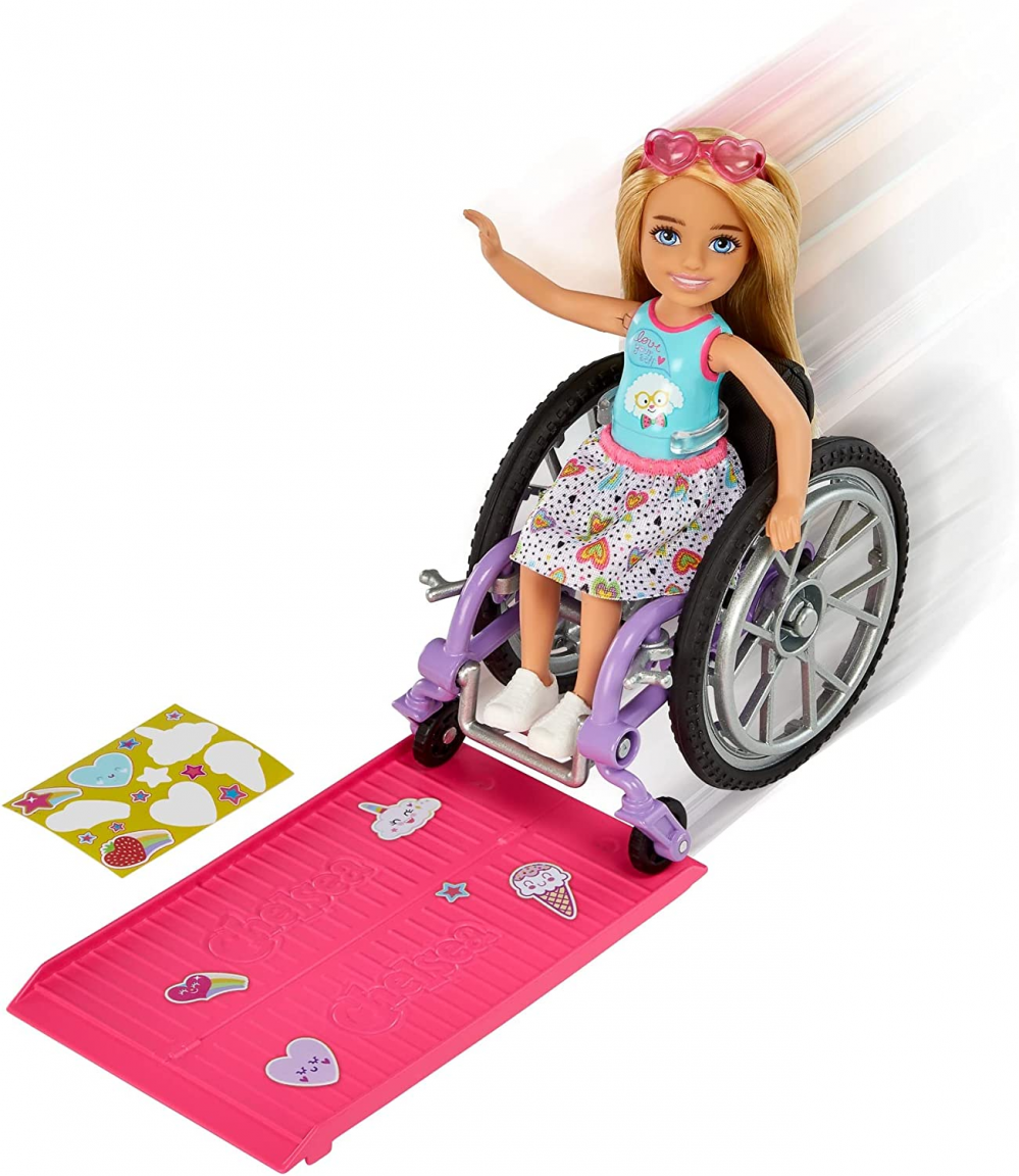 Barbie Chelsea Pyörätuolissa